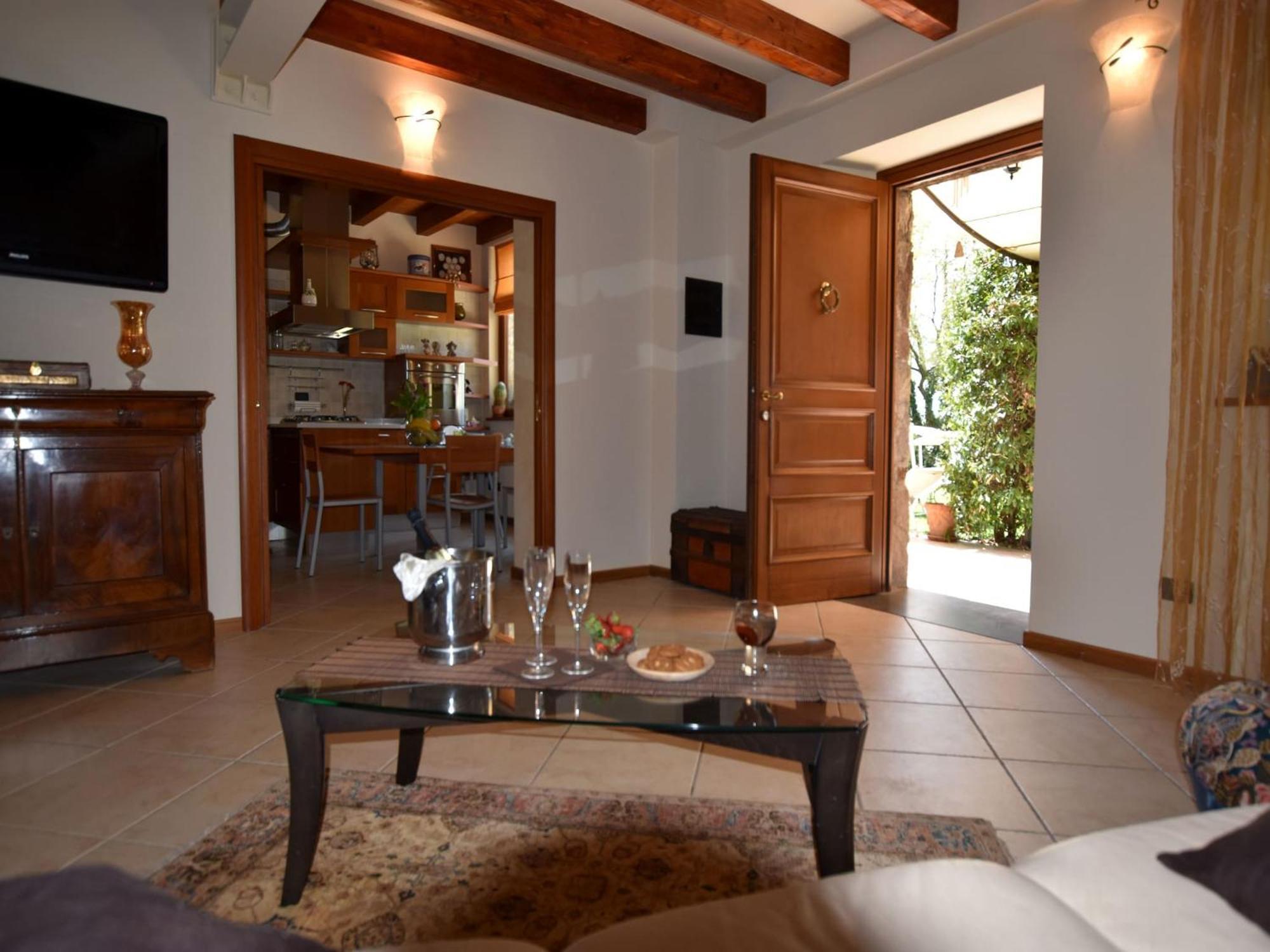 Villa In Pisogne With Pool Garden And Lake View Extérieur photo
