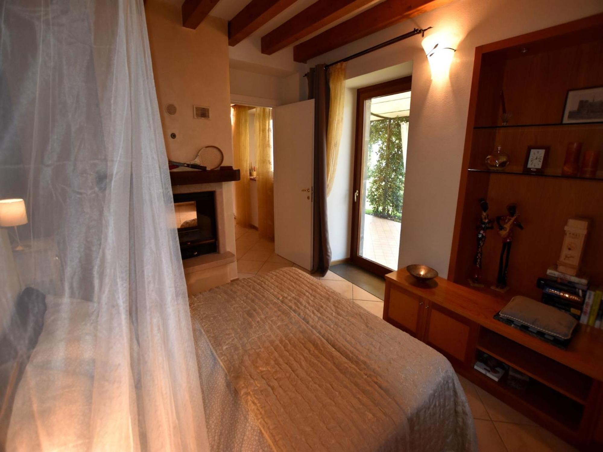 Villa In Pisogne With Pool Garden And Lake View Extérieur photo