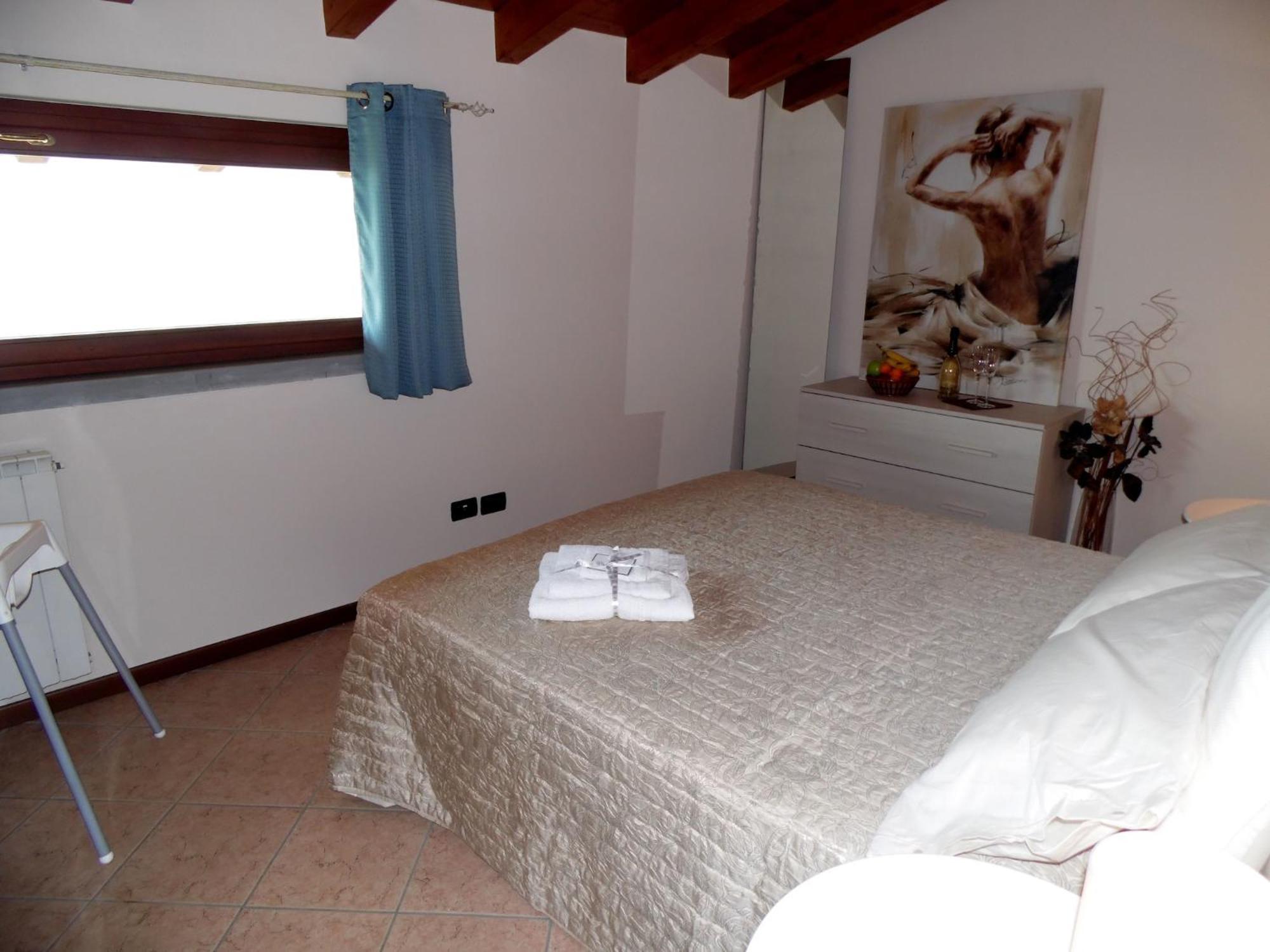 Villa In Pisogne With Pool Garden And Lake View Extérieur photo